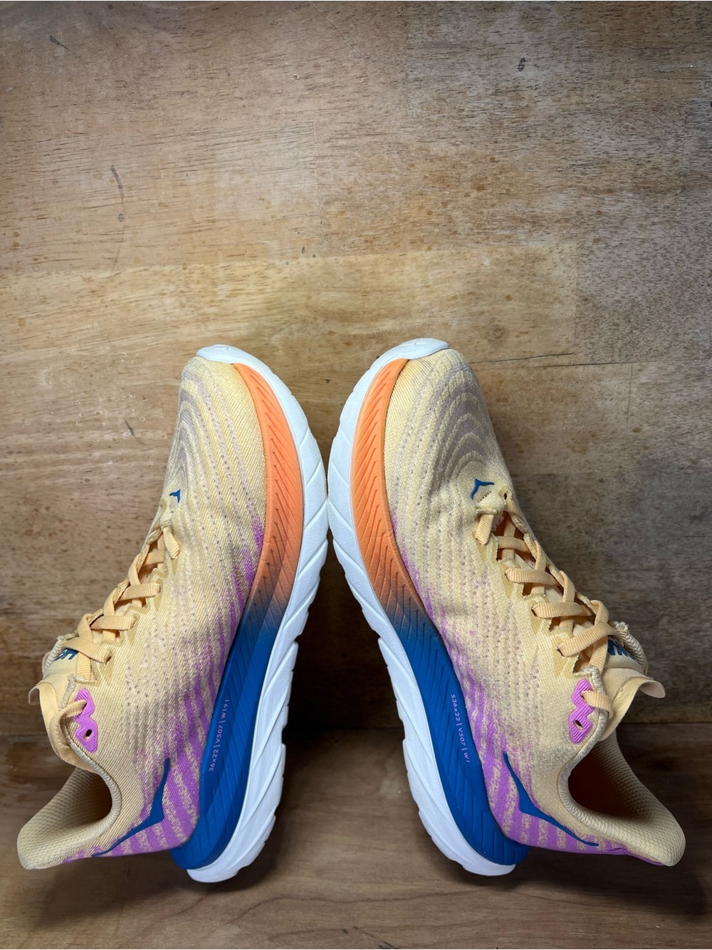 Hoka One One Mach 5 Womens Size 7 Running Shoes Sneakers Impala Cyclamen - Picture 6 of 12